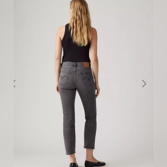 Levi's Gray Ankle Jeans for Women - Picture 6 of 6